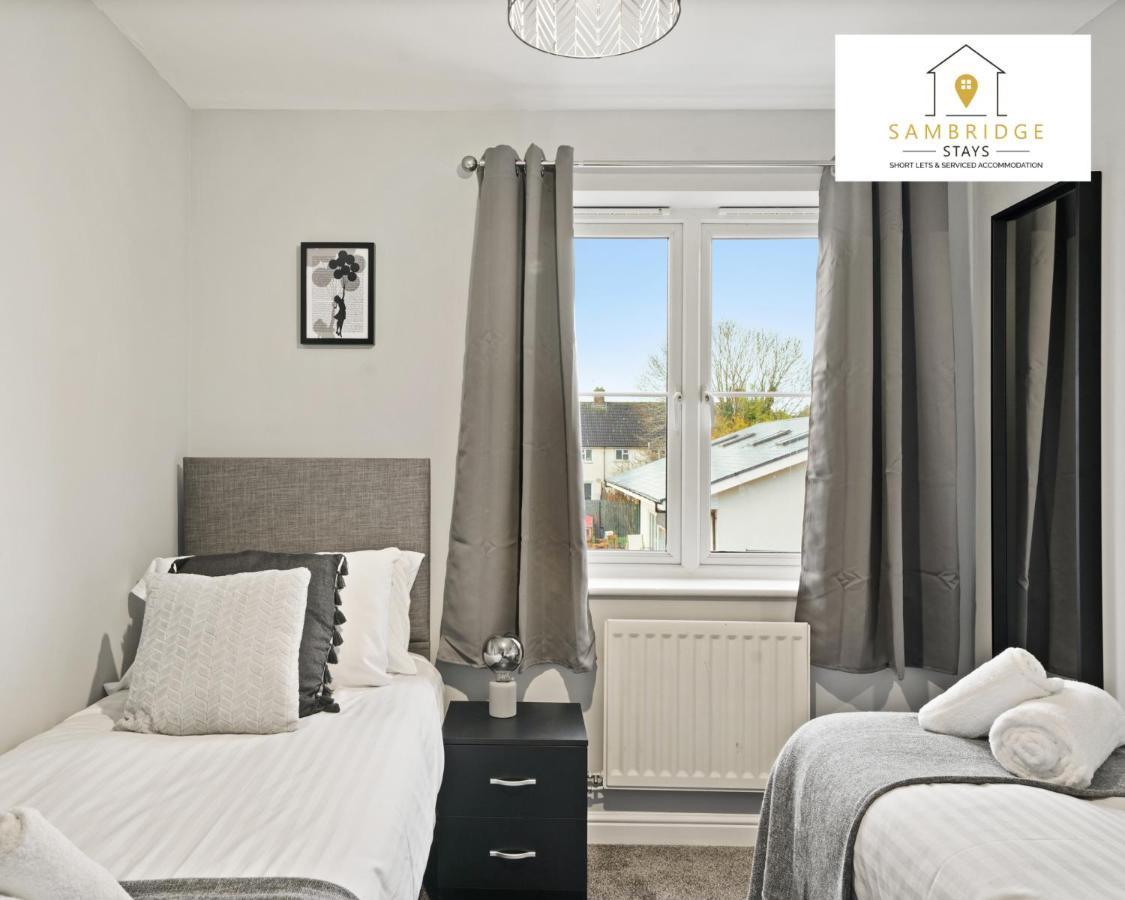 Beautiful 2 Bedroom Seviced Apt In Aylesbury By Sambridge Stays Short Lets & Serviced Accommodation Екстер'єр фото